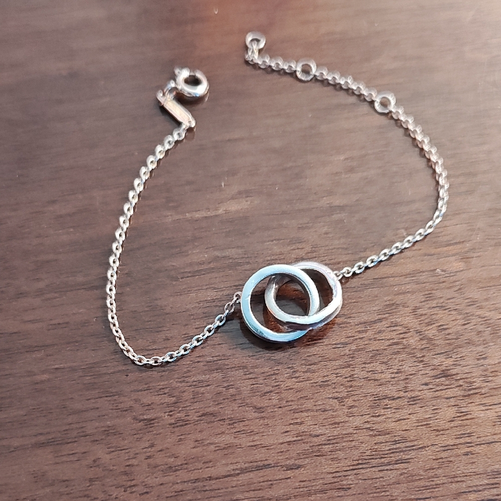 Tiffany interlocking circles bracelet, authentic - Picture 2 of 12